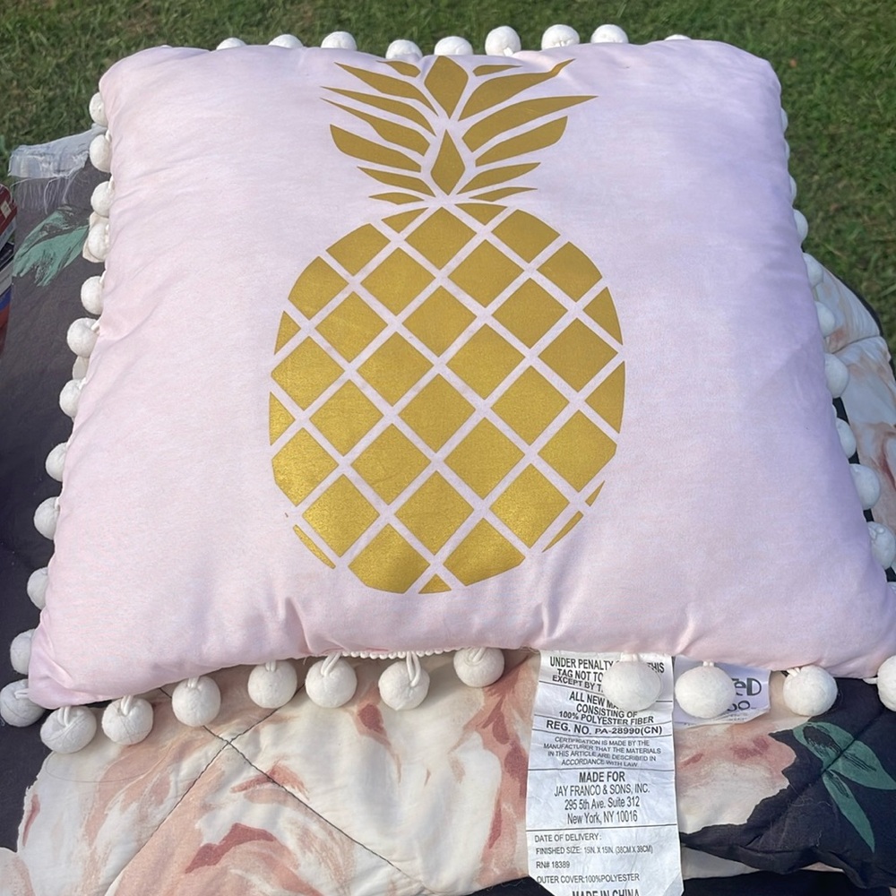 Throw pillow